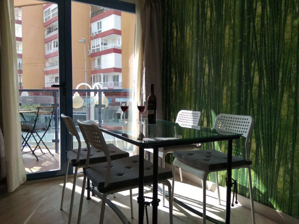 Apartamento Pepita Alay Benalmadena Phòng bức ảnh